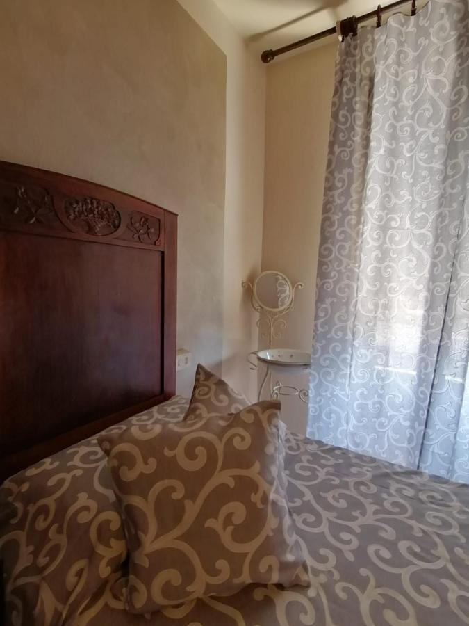 Hotel Fiore & Fiocchi Podenzano ภายนอก รูปภาพ